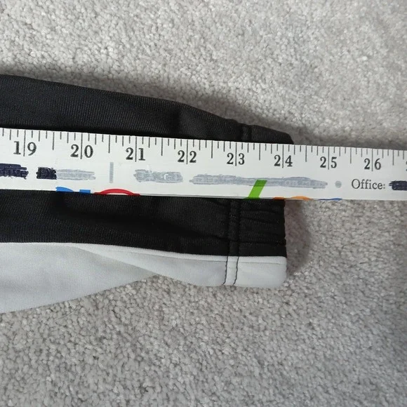 Womens Puma Long Sleeve Athletic Coat Small Black & White Old School Full Zip - Picture 8 of 13